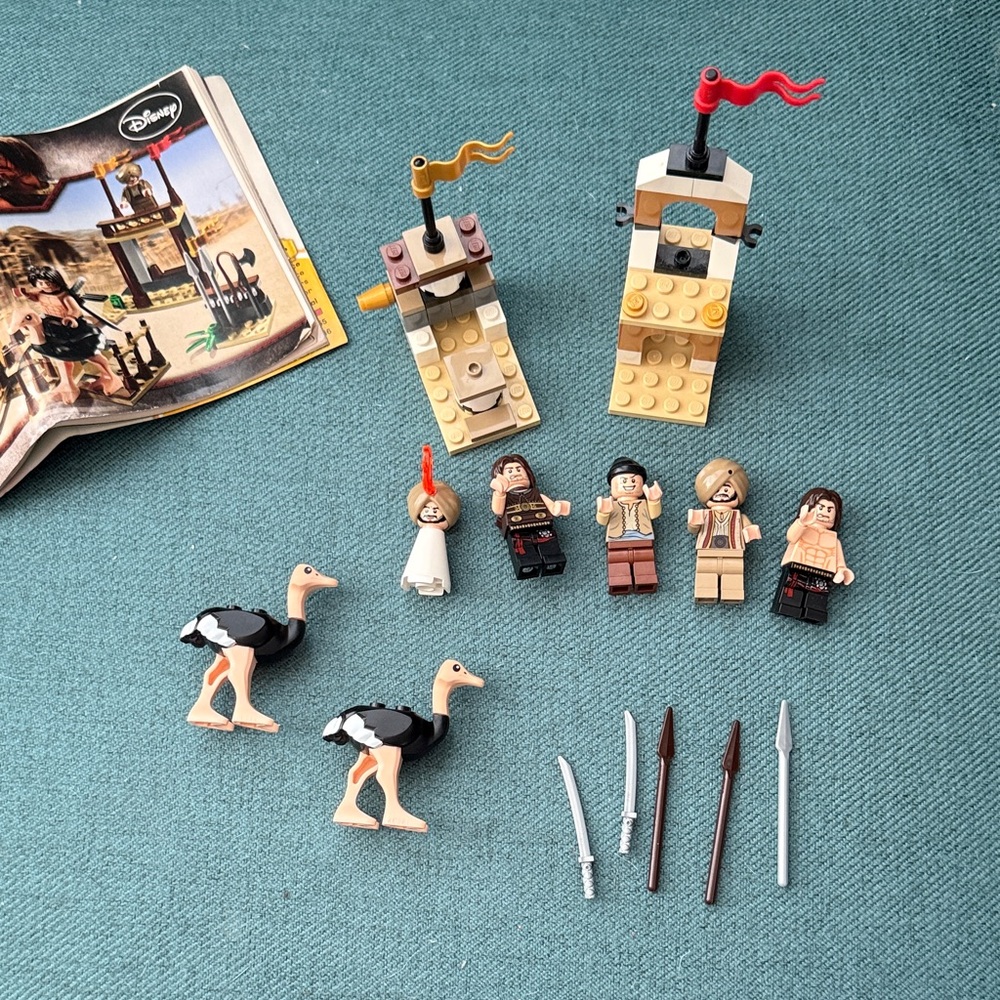 Lego Prince of Persia Minifigures, Ostriches and Structures 7570